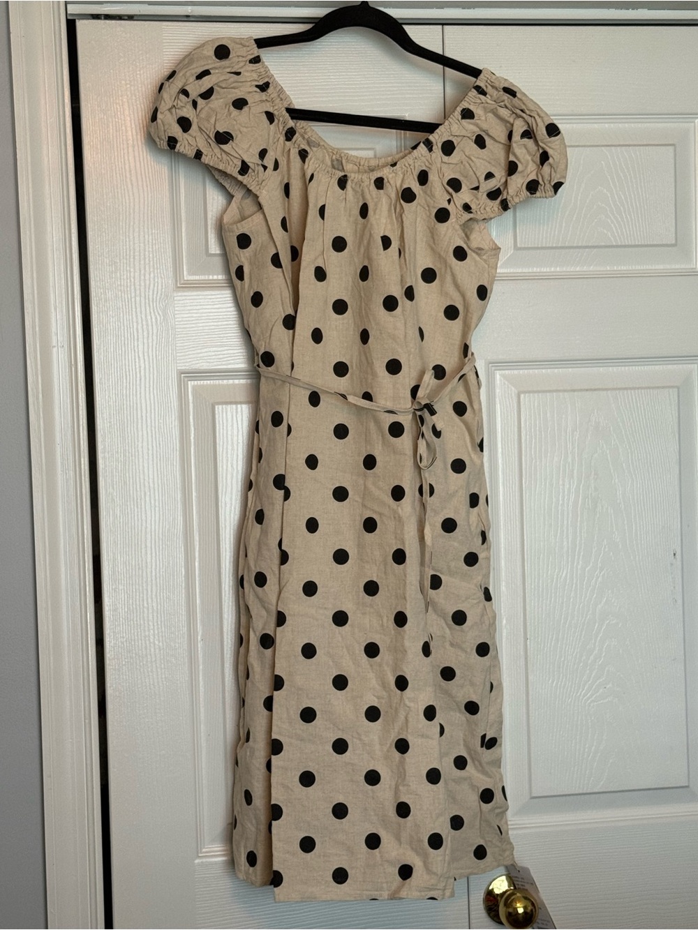Beige Polka Dot Puff-Sleeve Dress